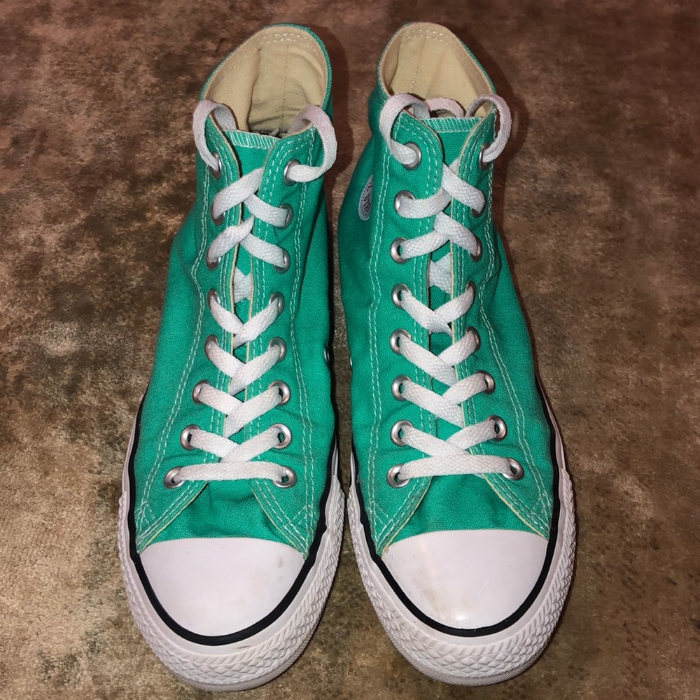 Mint green converse